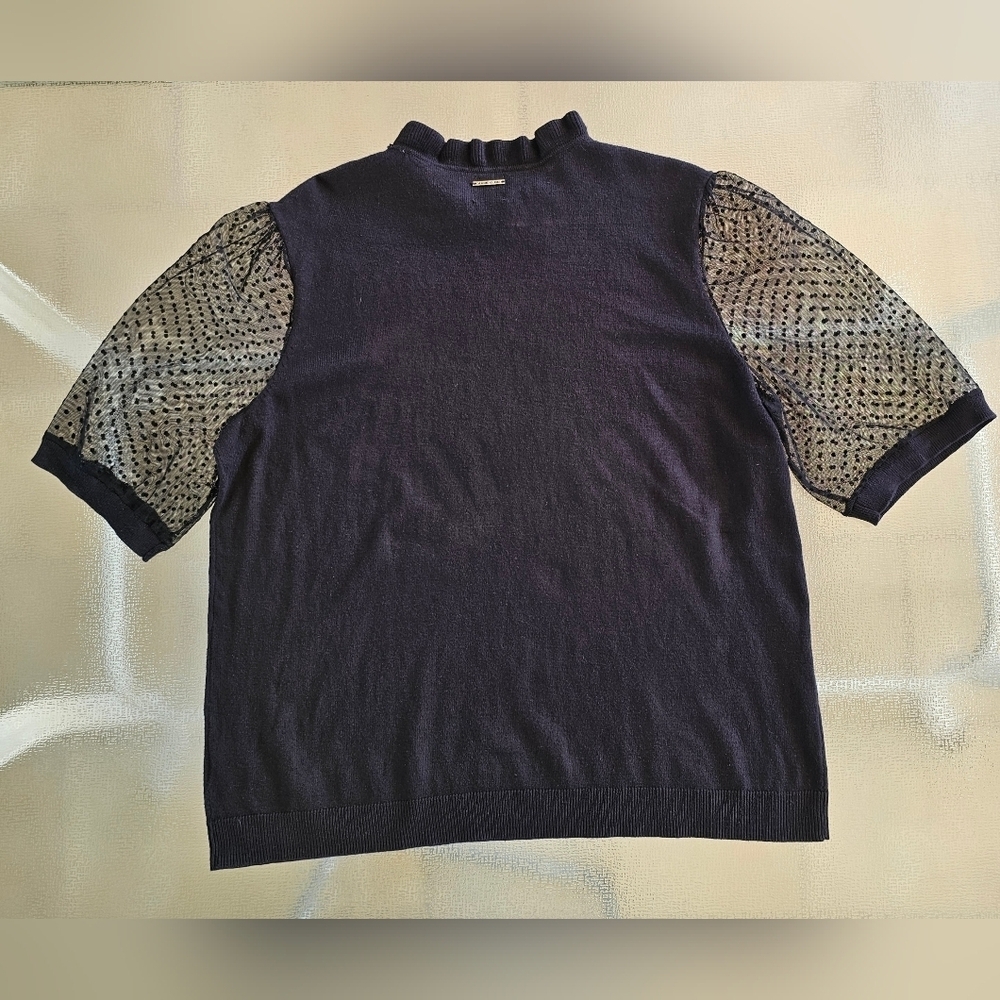 Annie Klein XL Casual Black Top with Sheer Polka Dot Sleeves - Picture 3 of 12